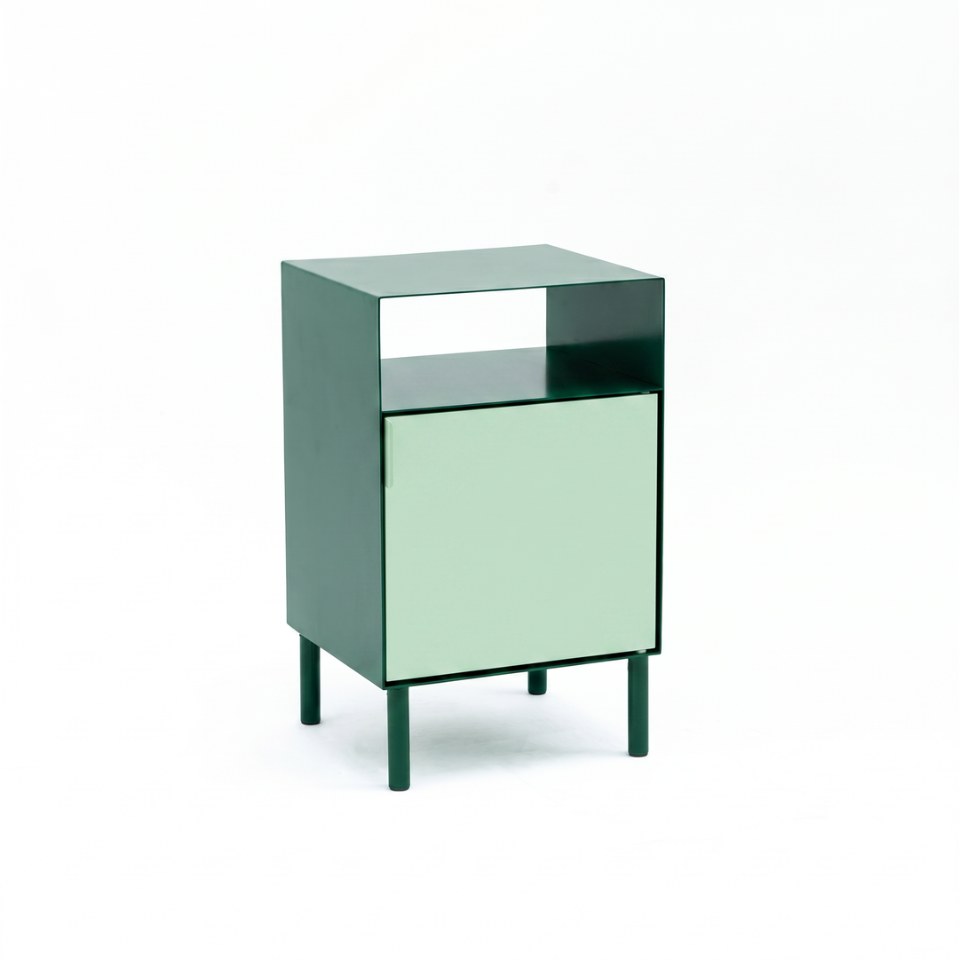 Amigo cabinet